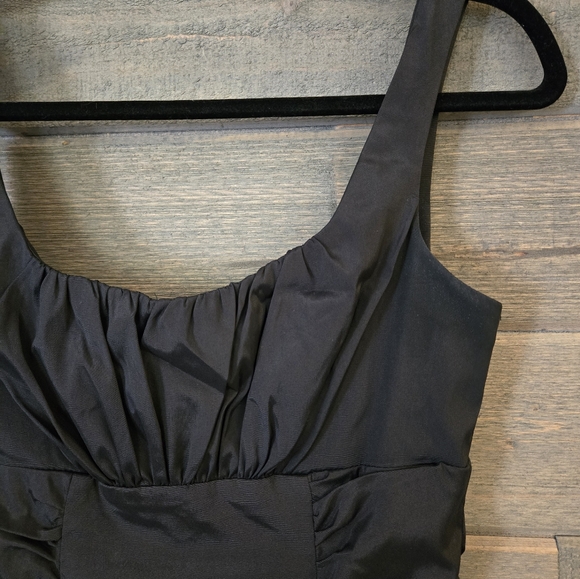 Betsy & Adam Vintage sz 6 mini Y2k cocktail dress - Picture 3 of 8